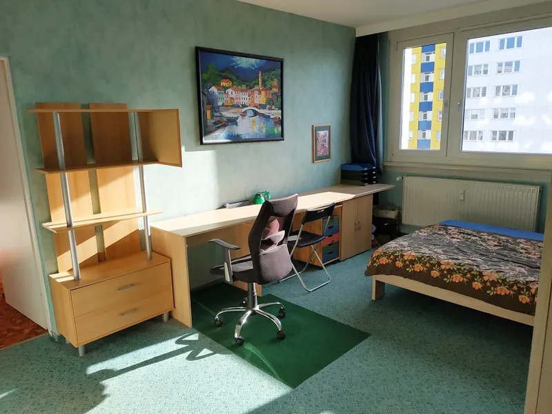 Temporary rent for furnished room in shared flat (WG), next e mit drei Zimmern in Berlin-Mitte — photo 1